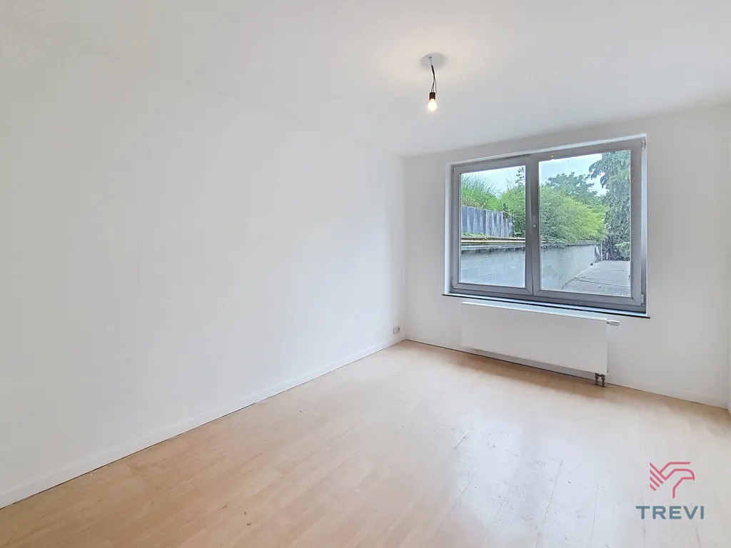 Toad - 2-Bedroom Apartment with Terrace in Uccle