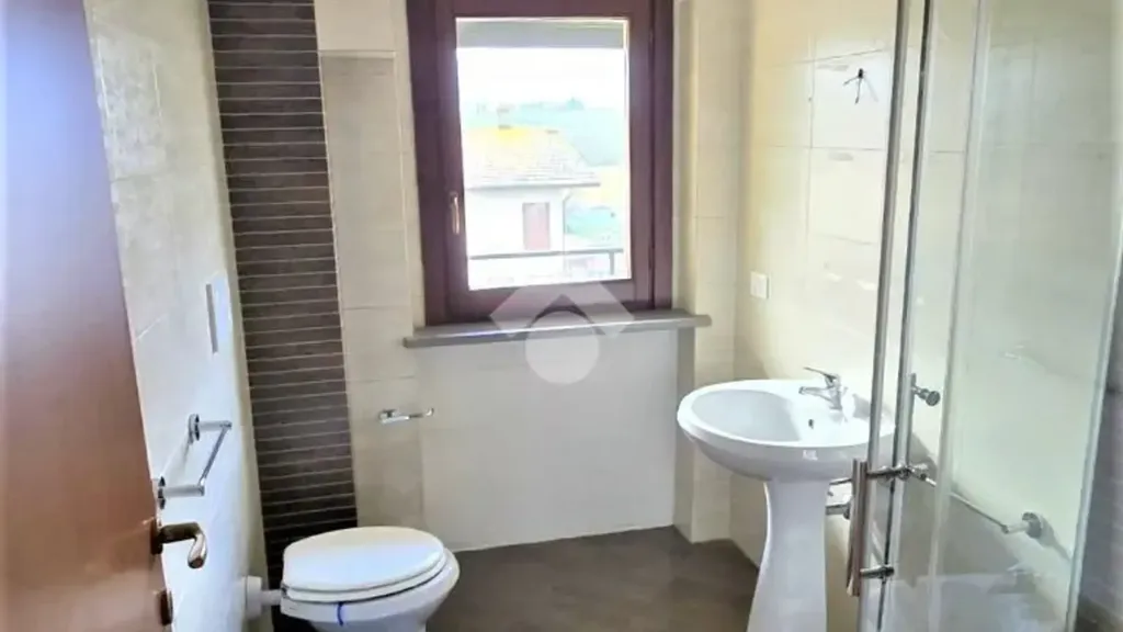 Bathrooms - Modern Apartment with Balcony in Perugia
