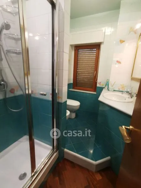 Salles de bain - Trilocale with Balcony in Historic Centre, Catanzaro