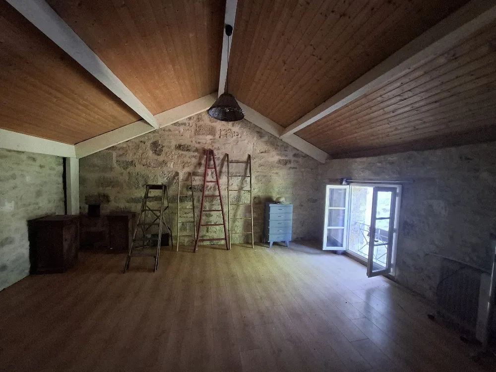 Toad - House with Independent Flat in Terrasson