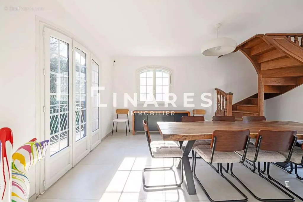 Söögituba - Chic Villa with Pool in Aubagne