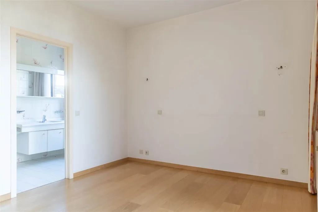 Toad - Apartment with Terraces in Uccle's Messidor