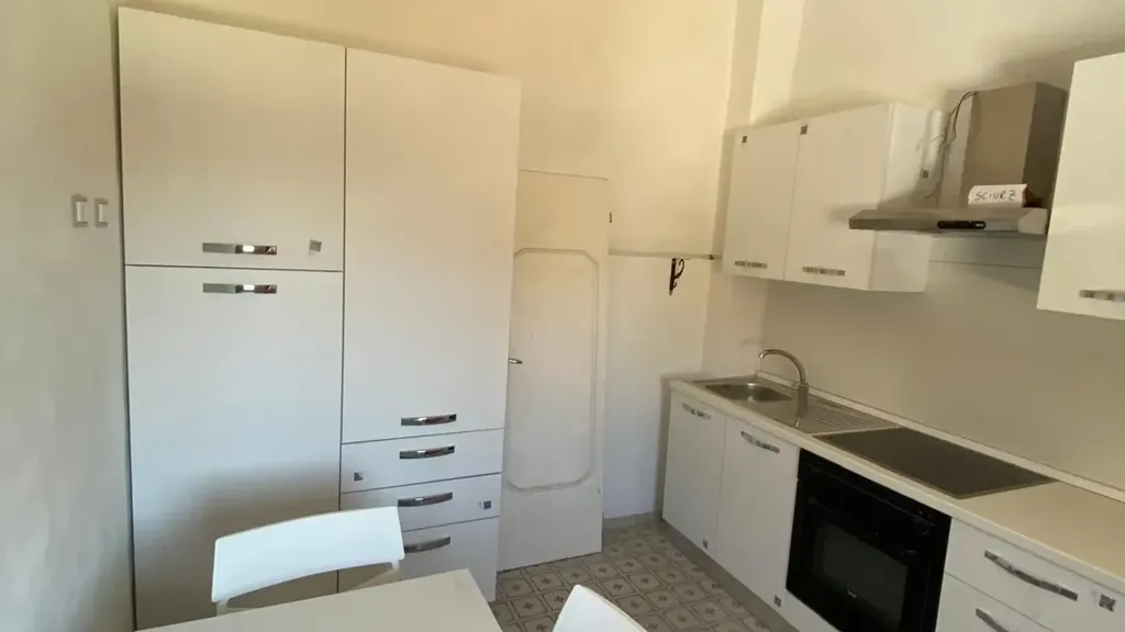 Köök - Armed Studio with Central Location in Empoli