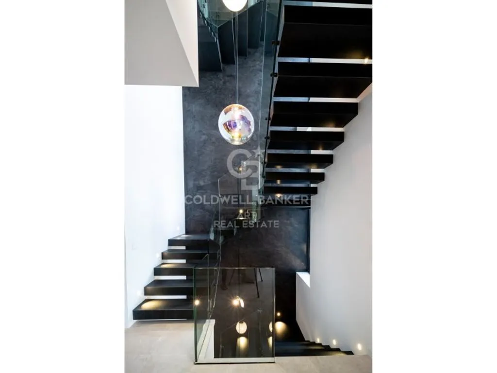 Toad - Luxury Villa with Pool in Estepona