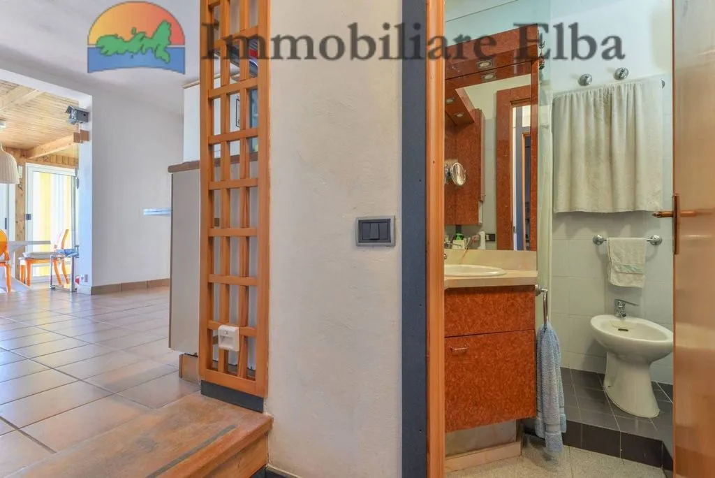 Salles de bain - Luxury Penthouse with Sea View in Capoliveri