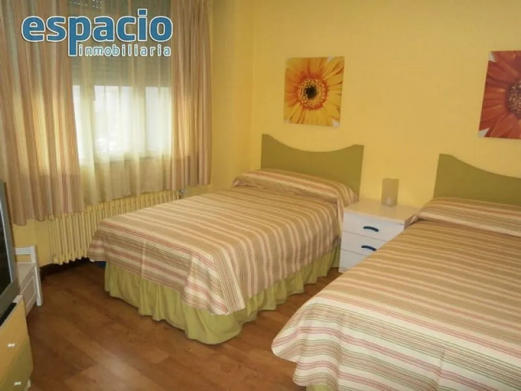 Chambres - Apartment with South-West View in Ponferrada