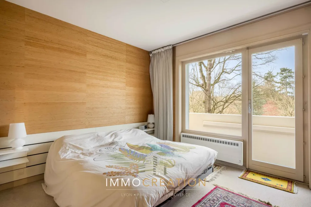 Chambres - Appartement Luxe avec Terrasse Sud à Écully