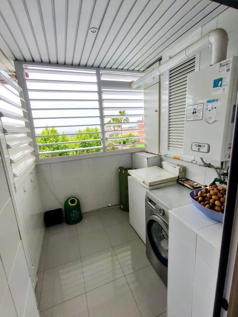 Appartement 4 chambres à Tiana