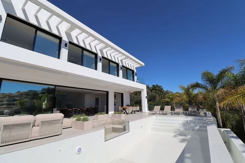 Piscine - Chalet with Pool and Terrace in Casco Antiguo