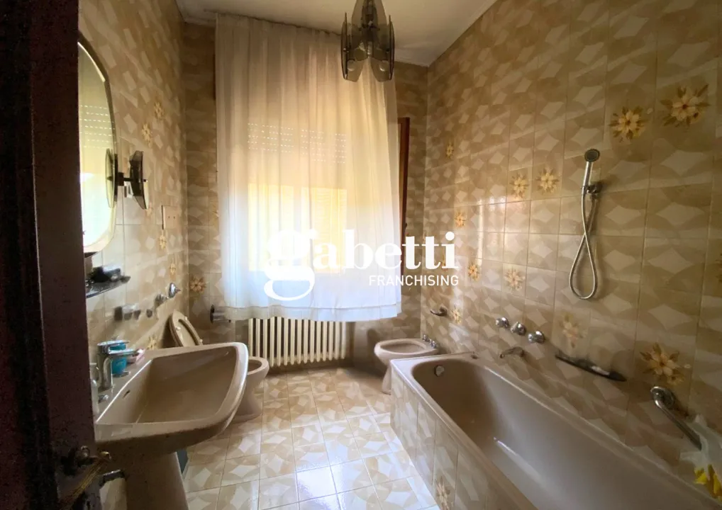 Salles de bain - Independent House with Garden in Agna