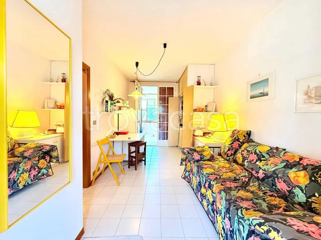 Elutuba - Terraced Villa with Private Garden in Comacchio