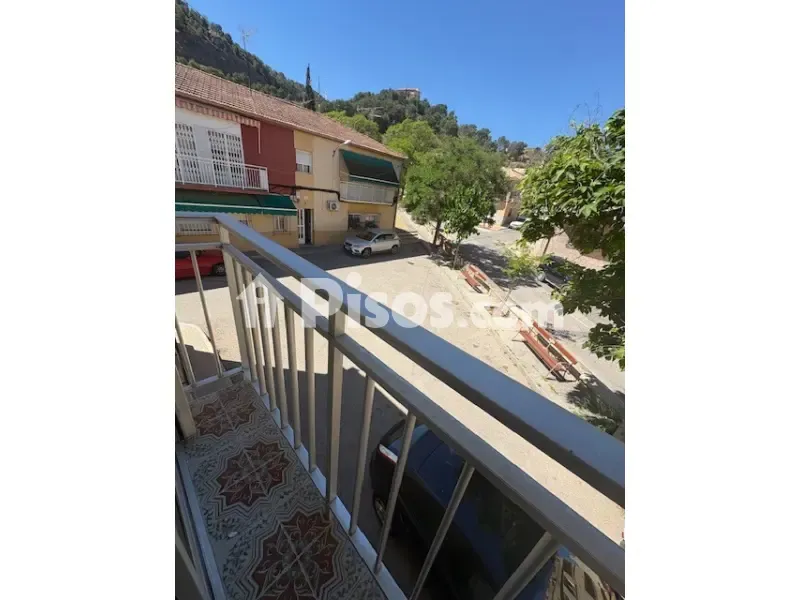Rõdu - Corner Flat with Balcony in Algeciras
