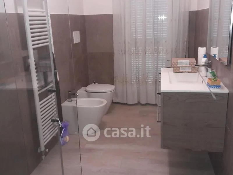 Salles de bain - Newly Built Flat with Balconies in Piacenza