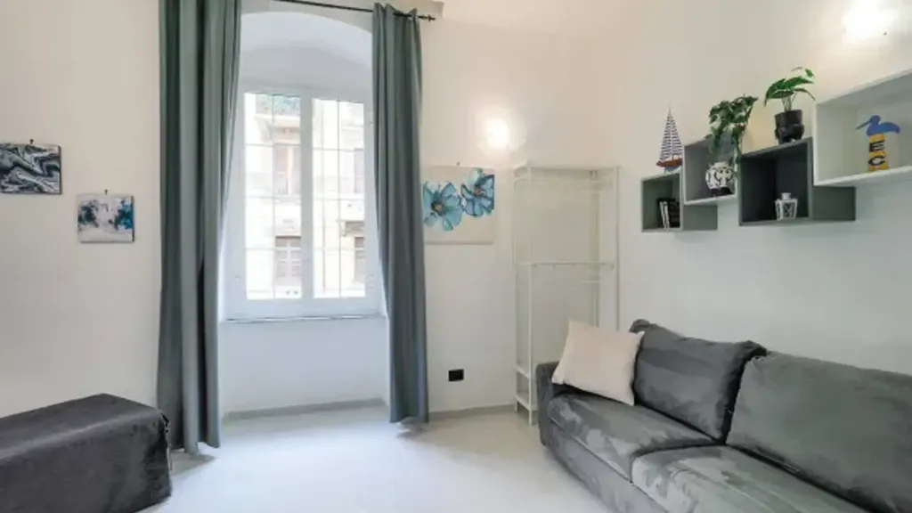 6-room apartment in IT