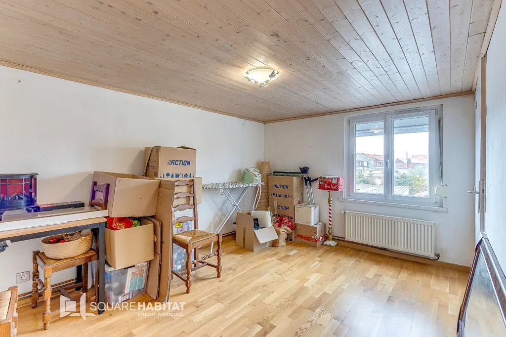 Camere da letto - Renovated 3-Bedroom House in Halluin