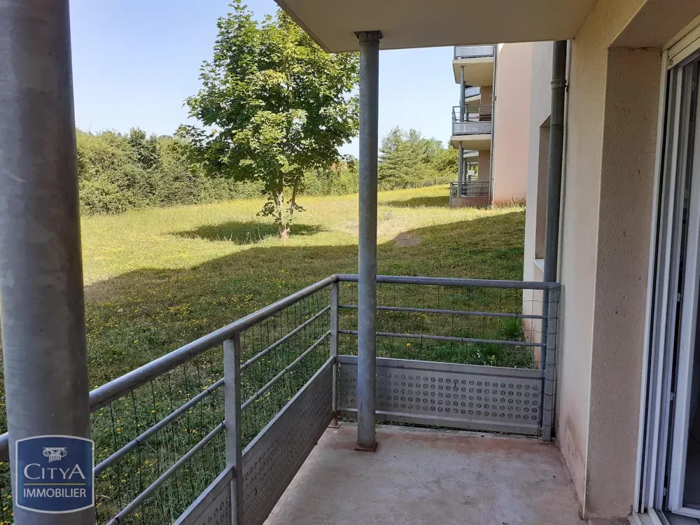2-toaline korter asukohas Onet le chateau