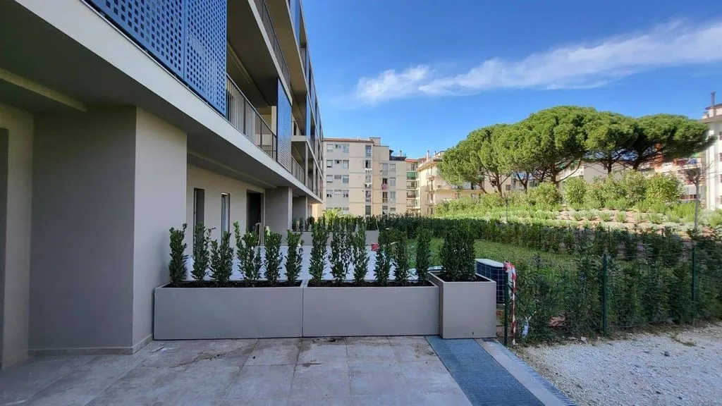 Aed - Luxury Flat with Private Garden in Florence