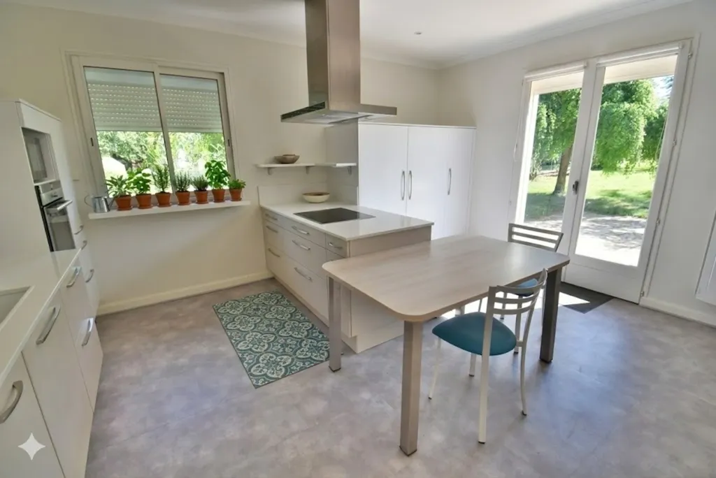 Cucina - Well-Maintained House with Garden in Fleac