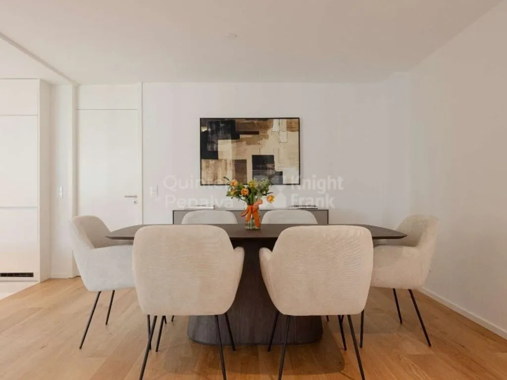 Dining Room - Luxury Flat with Balcony in Avenidas Novas