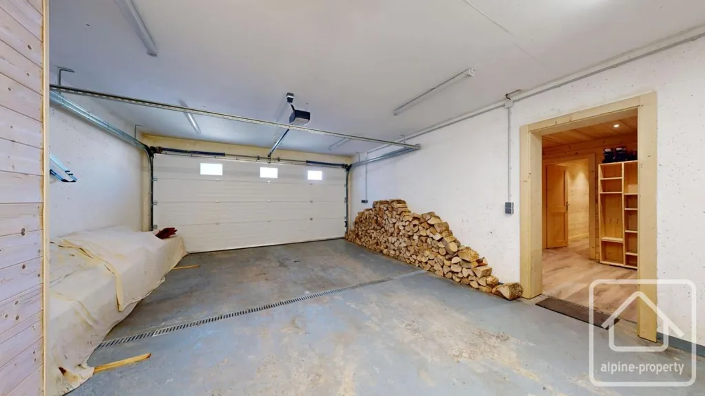 Garaaž - Contemporary Chalet with Jacuzzi in Châtel