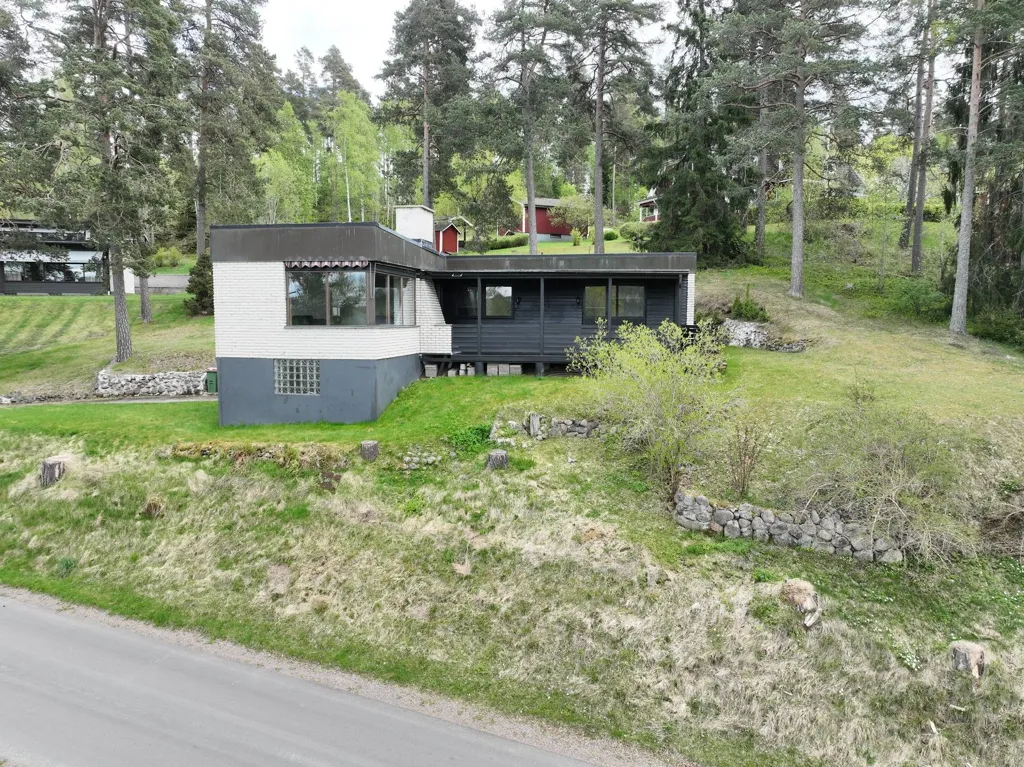 Vue aérienne - Villa with Basement in Årjäng