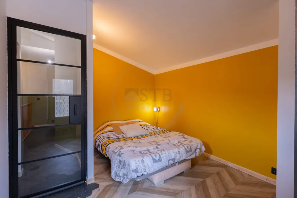 Chambres - Maison de Hameau Rénovée avec Caves à Privas