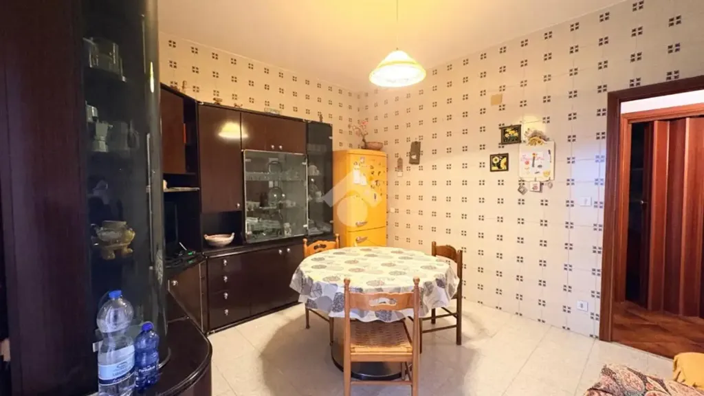Salle à manger - 4-Bedroom Apartment with Balcony in Palermo