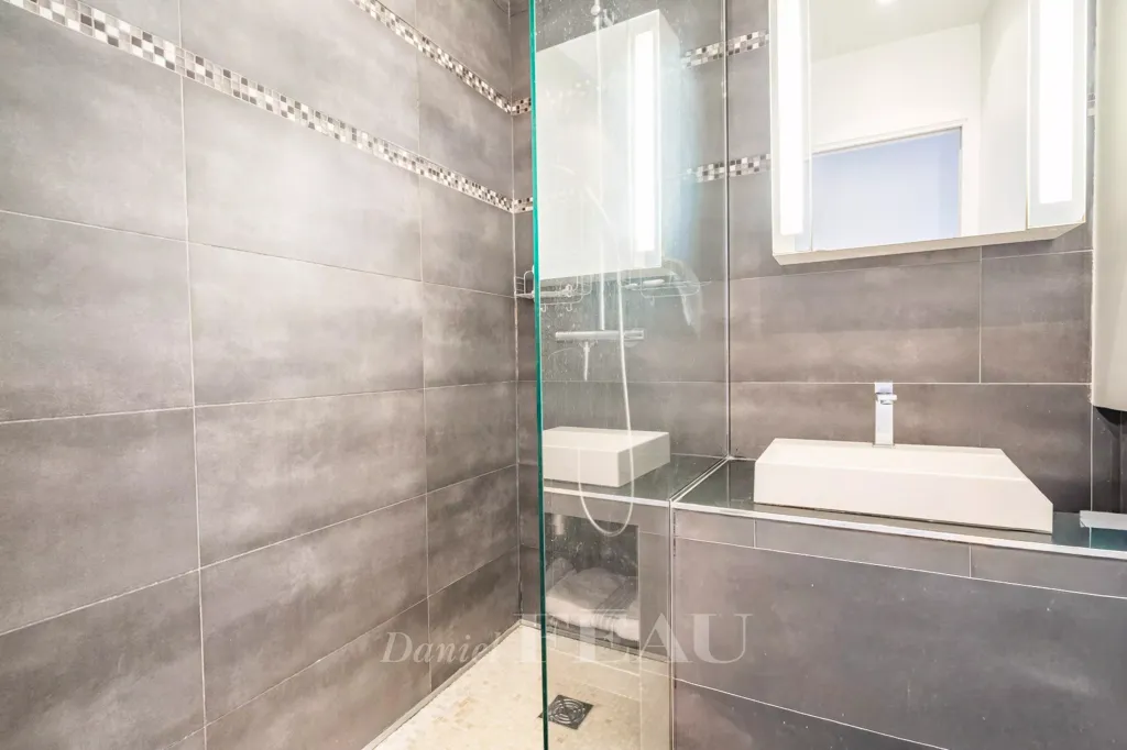 Salles de bain - Appartement 3/4 Pièces avec Terrasse à Paris 14ème