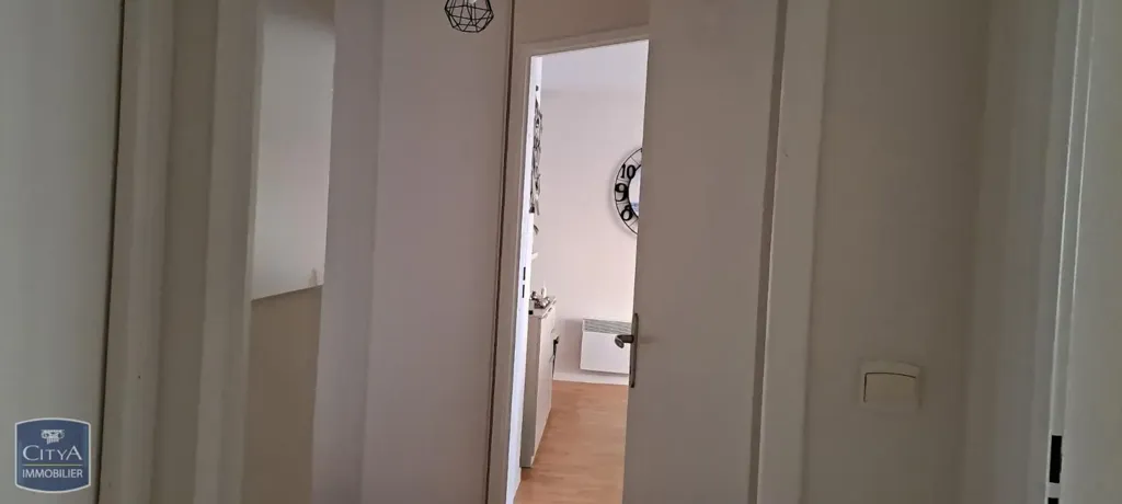 Esik - T3 Apartment with Pool in Soyaux