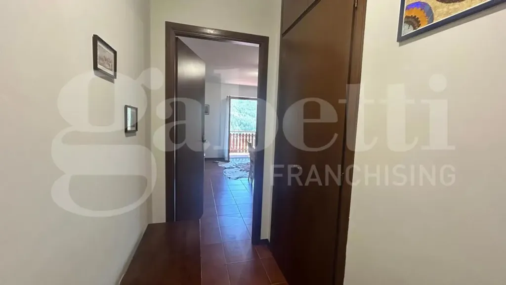 Esik - Panoramic Studio with Terrace in Bardonecchia