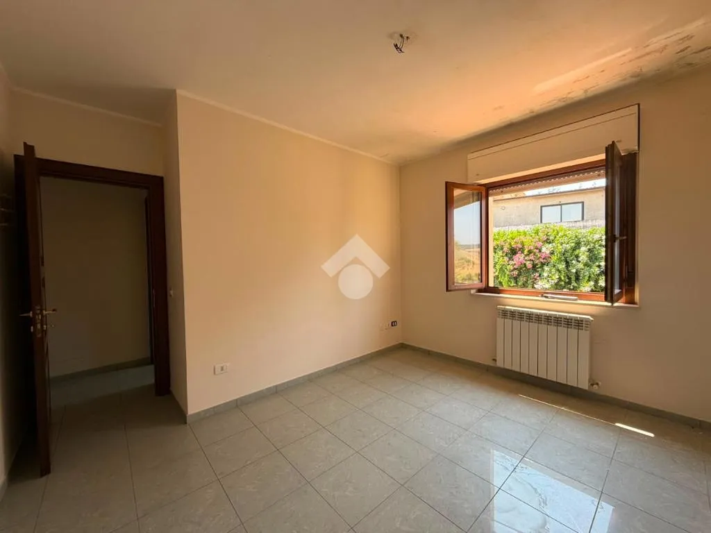 Toad - Spacious Apartment with Balconies in Farina