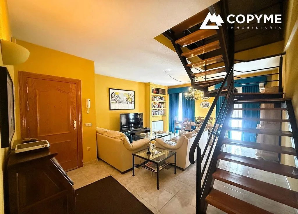 Elutuba - Duplex with Terrace in Torrijos