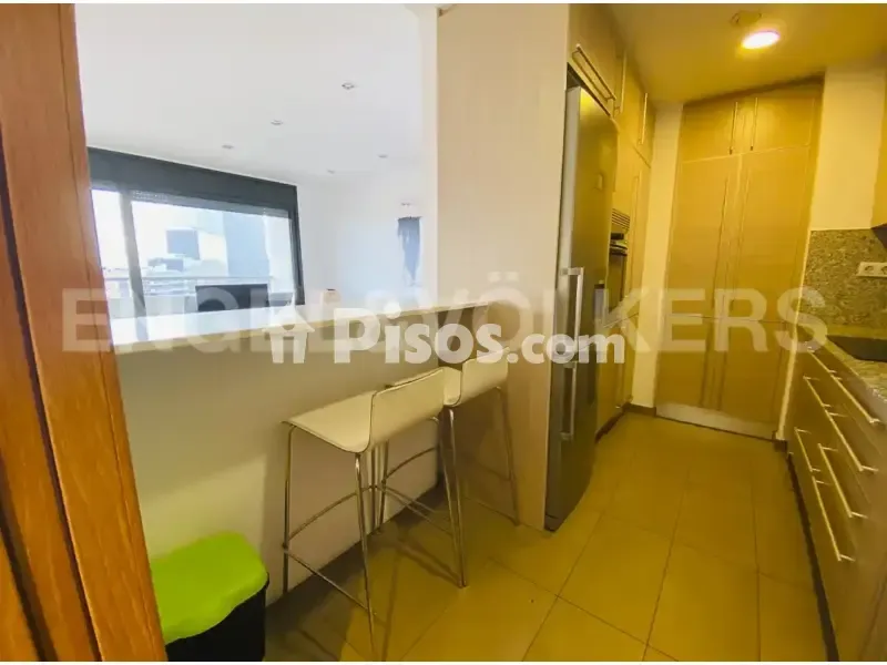 Cuisine - Furnished Apartment with Balcony in Sant Martí