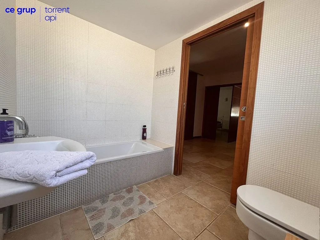Salles de bain - Luxury Detached House with Pool in L'Escala