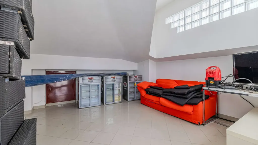 garage