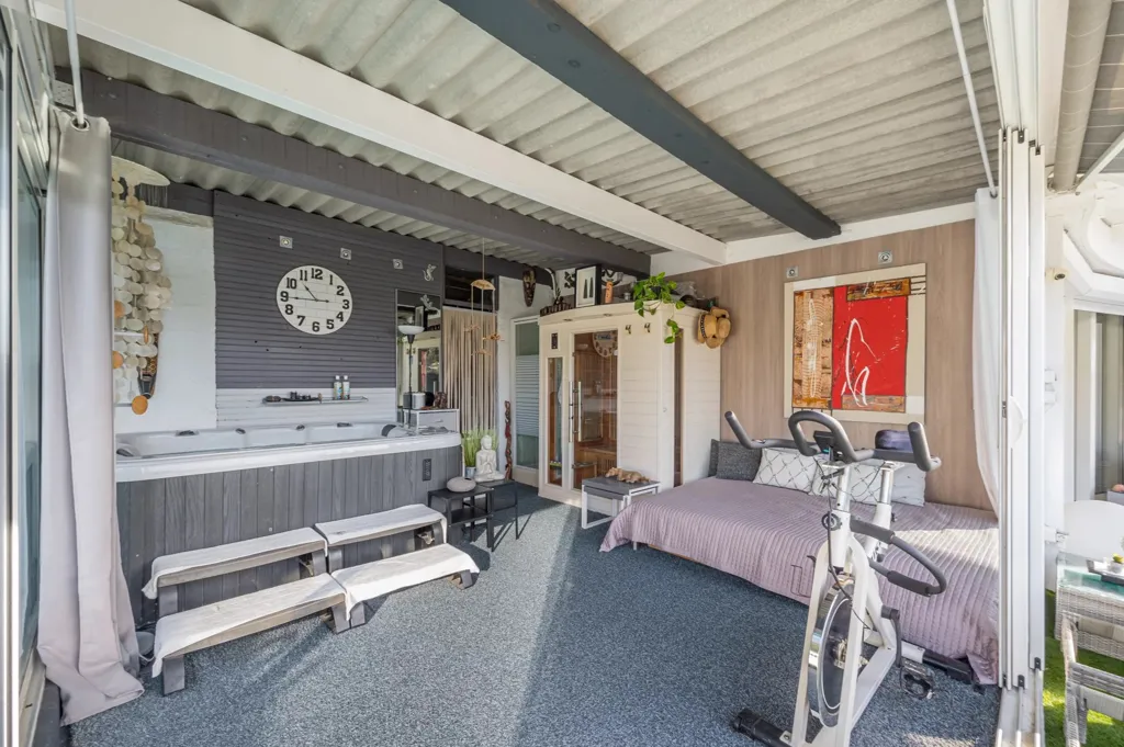 leisure_room
