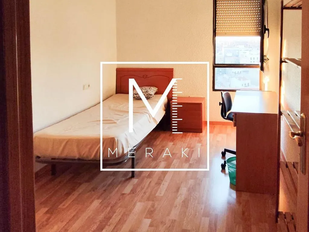 Magamistoad - Apartment with Balcony Views in Centro-Carretas