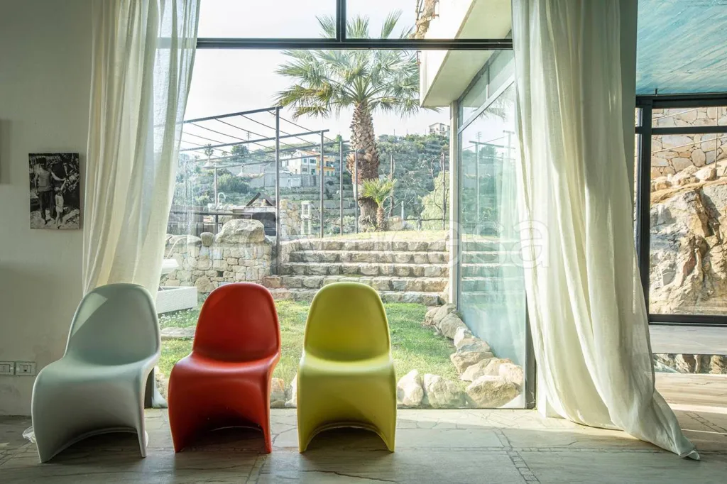 Elutuba - Luxury Villa with Infinity Pool in Bordighera