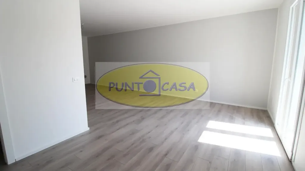Elutuba - New Triplex Villa with Private Garden in Borghetto Lodigiano