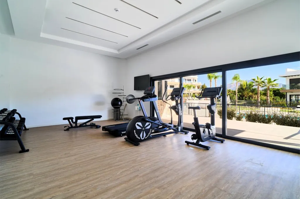 Stanze - Modern Apartment with Sea Views in Estepona