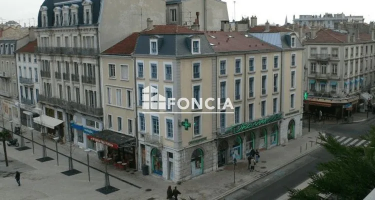 Esterno - 2-Bedroom Flat in Central Valence