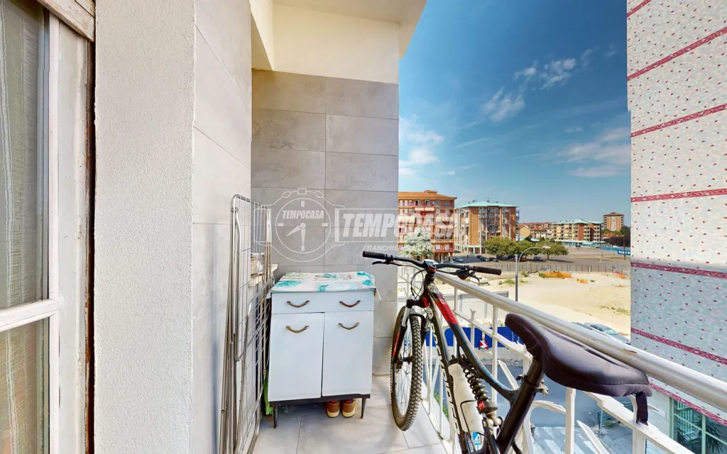 Balcon - Central Billet with Balcony in Collegno