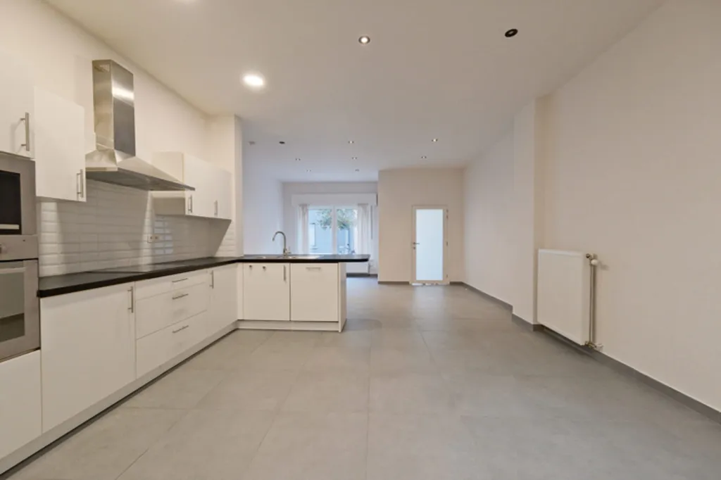 Cuisine - Maison Rénovée à Deux Niveaux au Centre de Tervuren