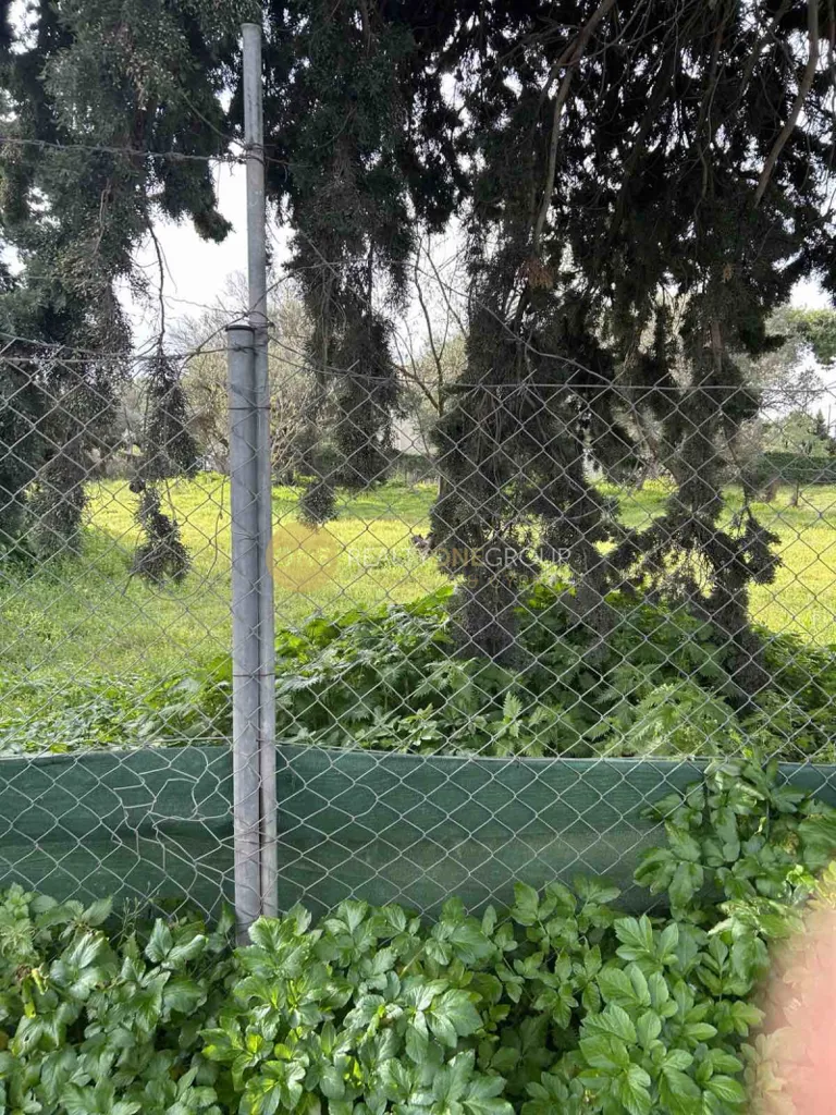 Aed - Corner Plot with Development Potential in Kifissia