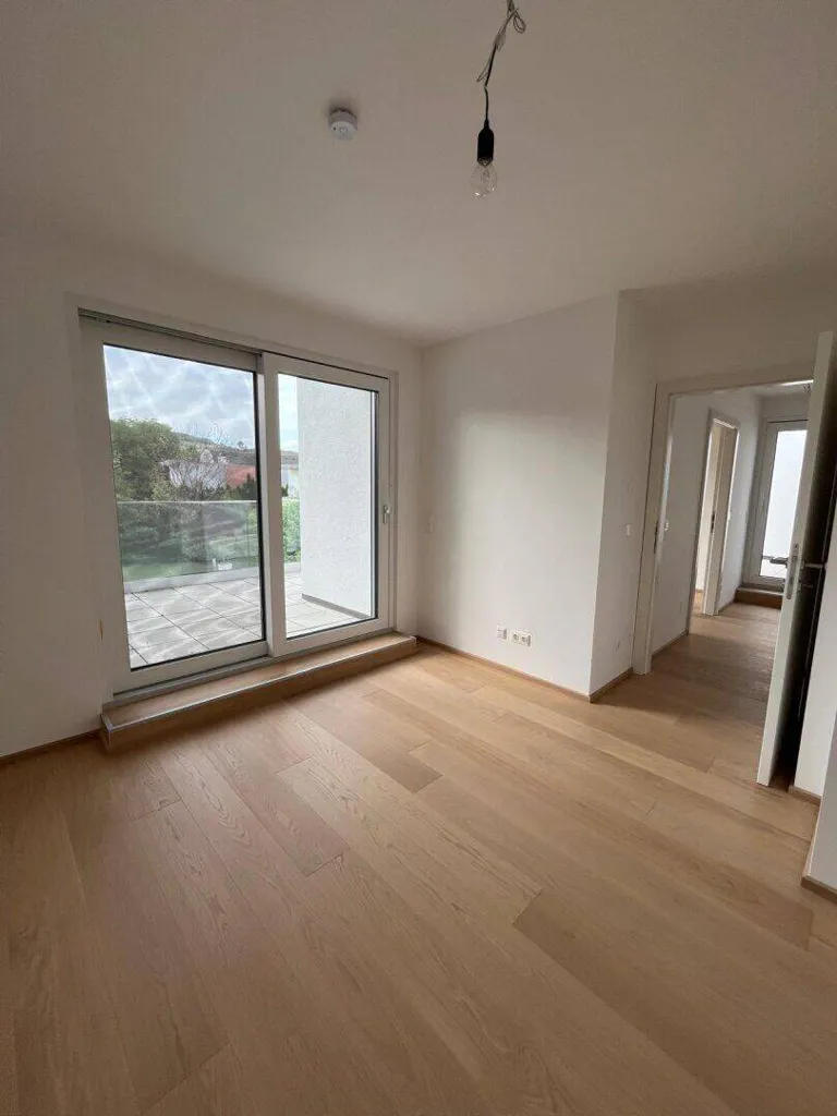 Elutuba - Semi-Detached House with Garden in Guntramsdorf