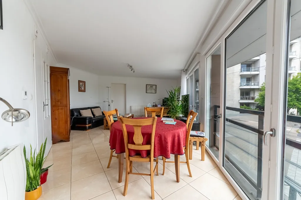 Söögituba - City Centre Flat with Erdre View in Nantes