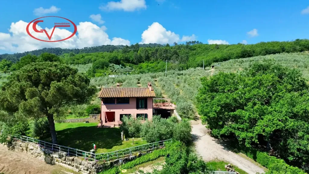 Õhuvaade - Rustic Villa with Panoramic Views in Montevarchi