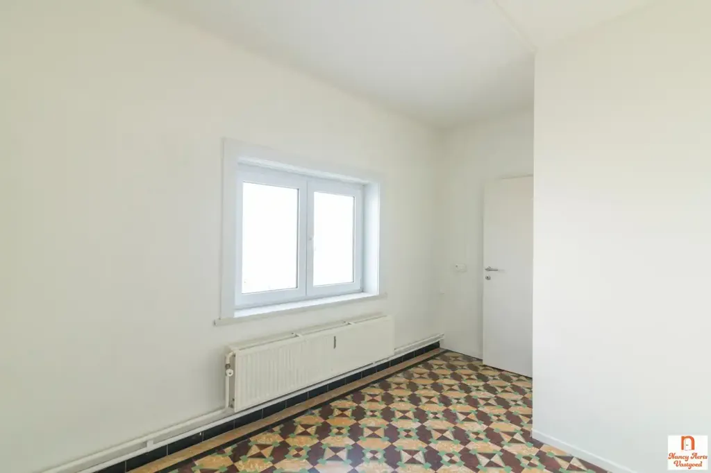 Rooms - Apartment Building with High Visibility in Herk-de-Stad