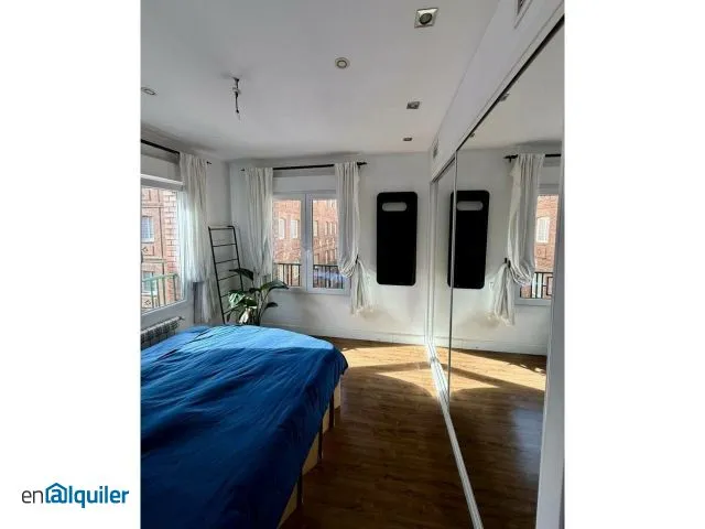 Chambres - Furnished Flat with Air Conditioning in Malasaña