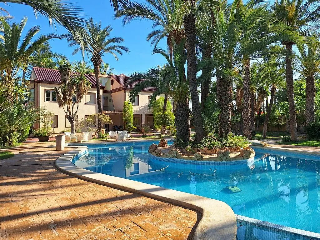 Bassein - Detached House with Spa in Elche